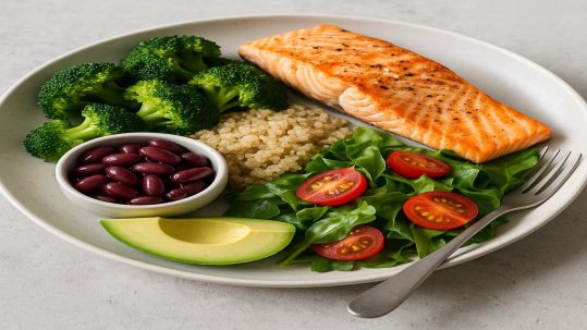 A balanced plate of nutrient-dense foods supporting blood sugar balance and reversing Type 2 Diabetes naturally